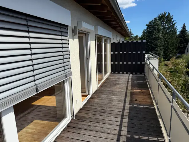 3 Zimmer Wohnung mit 117 m² in Karlsruhe – Bild 2