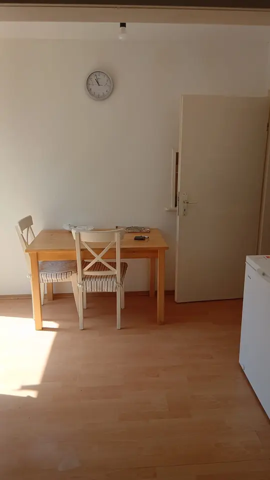 5 Zimmer Wohnung mit 120 m² in Detmold – Bild 2
