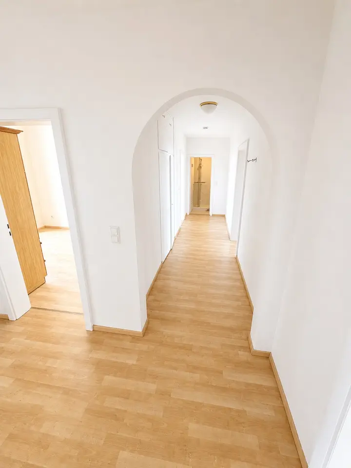 4 Zimmer Wohnung mit 101 m² in Würzburg – Bild 5