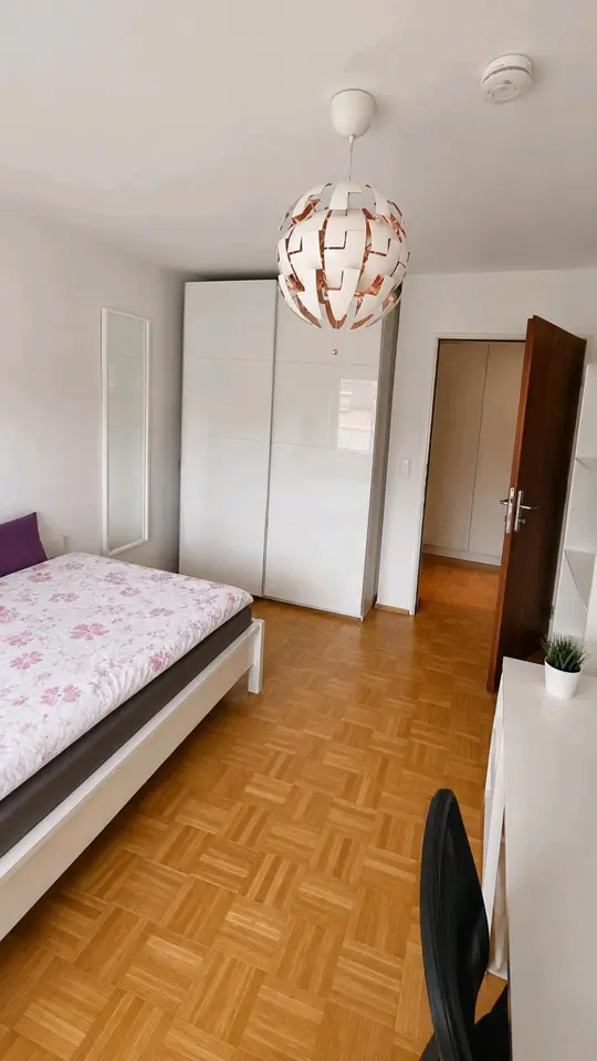 2 Zimmer Wohnung mit 40 m² in Krefeld – Bild 4