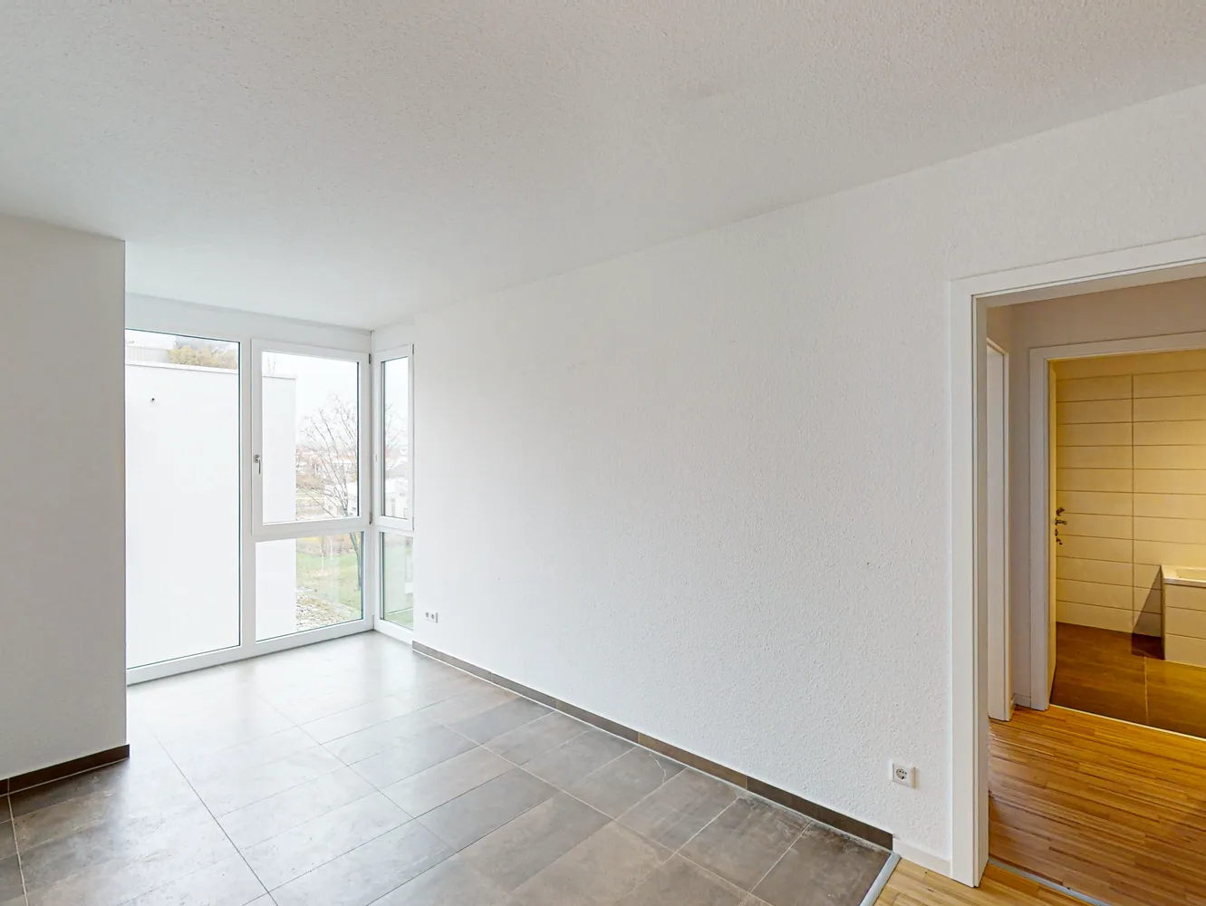 5 Zimmer Wohnung mit 120 m² in Erfurt – Bild 2