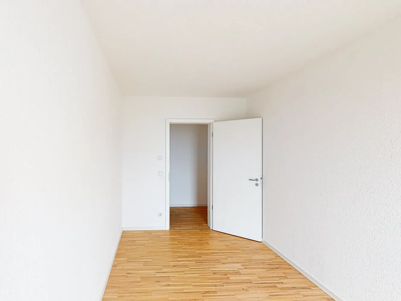 5 Zimmer Wohnung mit 120 m² in Erfurt – Bild 4