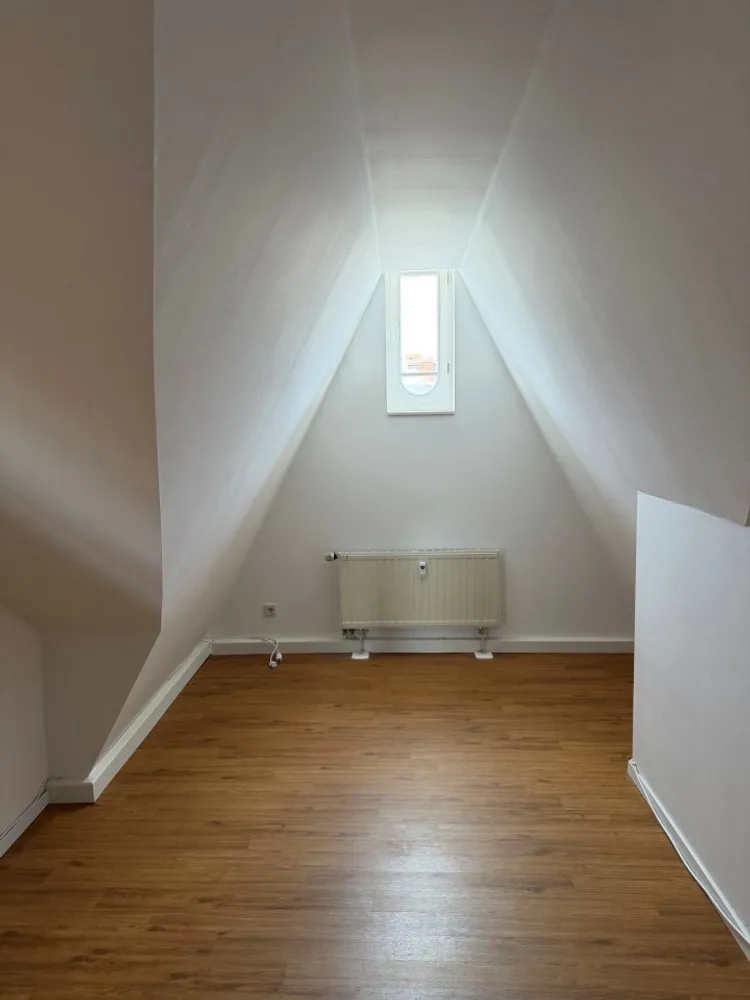 3 Zimmer Wohnung mit 76 m² in Plauen – Bild 12