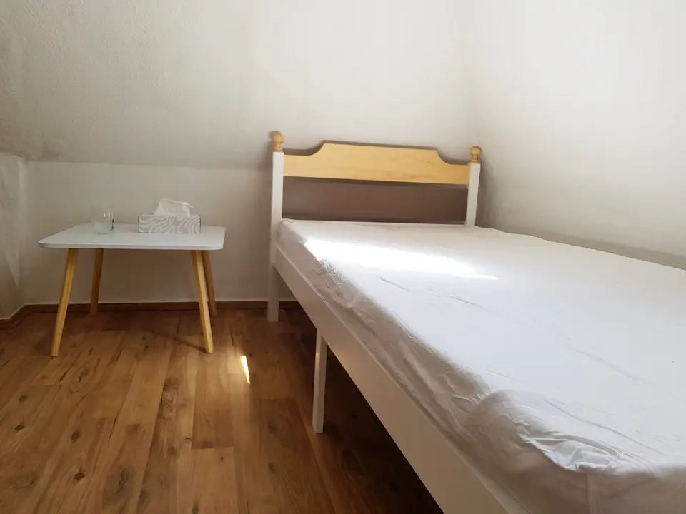 WG-Zimmer mit 16 m² in Ludwigshafen – Bild 2