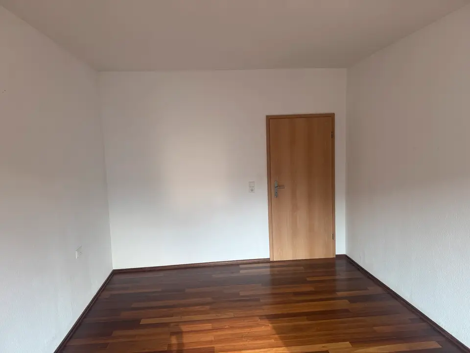 4 Zimmer Wohnung mit 90 m² in Wuppertal – Bild 2