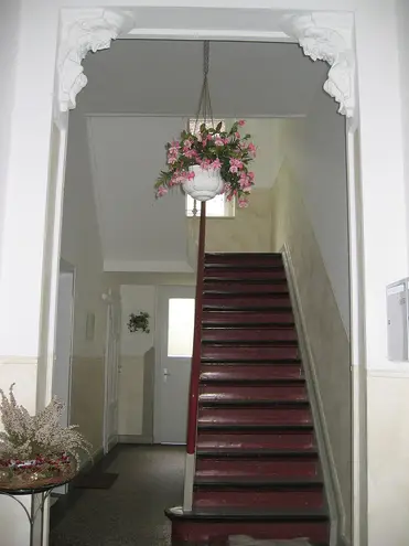 2 Zimmer Wohnung mit 80 m² in Duisburg – Bild 1