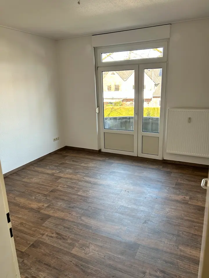 3 Zimmer Wohnung mit 70 m² in Wilhelmshaven – Bild 3