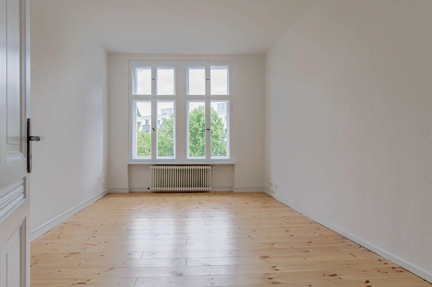 5 Zimmer Wohnung mit 125 m² in Berlin – Bild 1