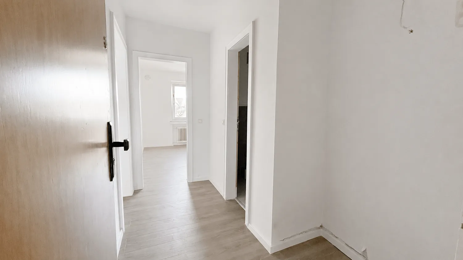 2 Zimmer Wohnung mit 60 m² in Oberhausen – Bild 2