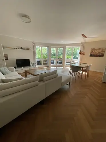 3 Zimmer Wohnung mit 113 m² in München – Bild 1