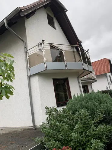 4 Zimmer Haus mit 136 m² in Rüsselsheim am Main – Bild 1