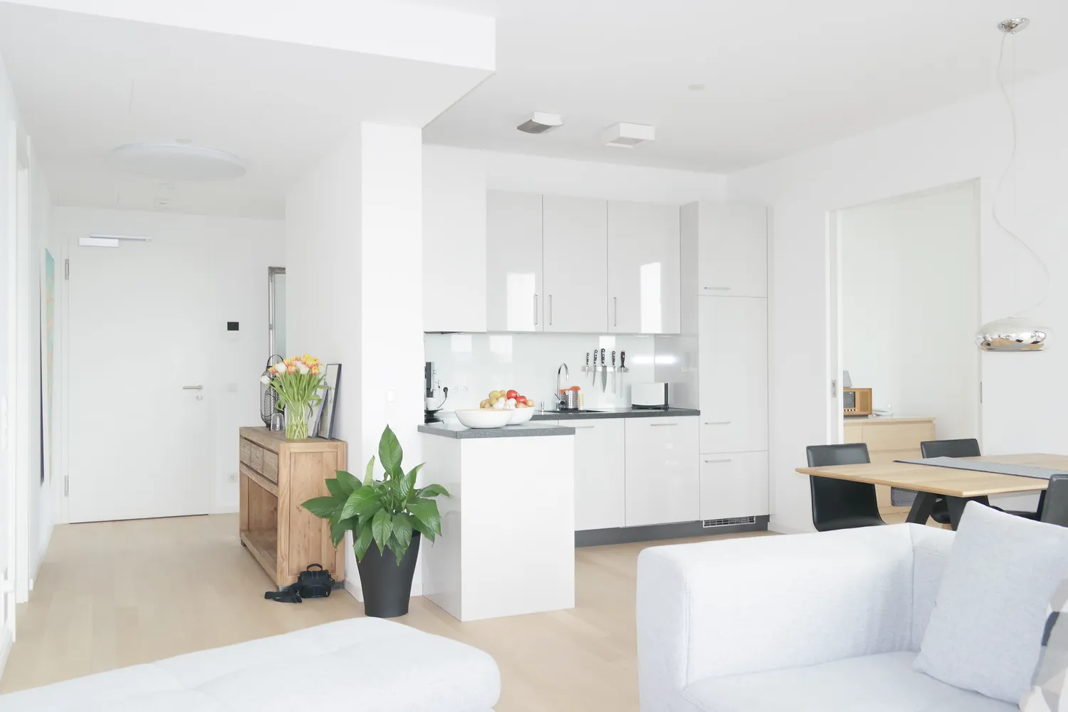 3 Zimmer Wohnung mit 82 m² in Stuttgart – Bild 3