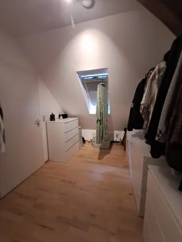 4 Zimmer Wohnung mit 92 m² in Hannover – Bild 6