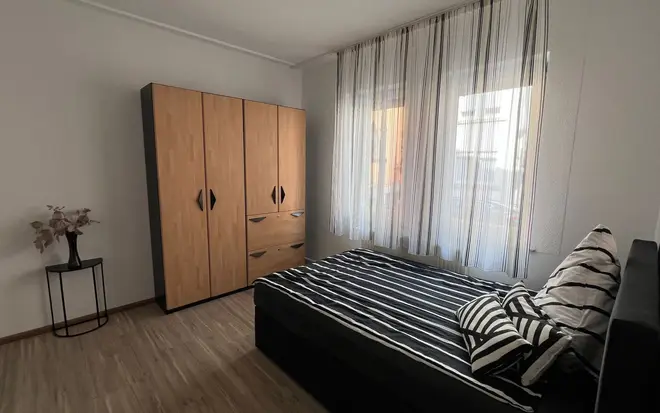 WG-Zimmer mit 16 m² in Stuttgart – Bild 1