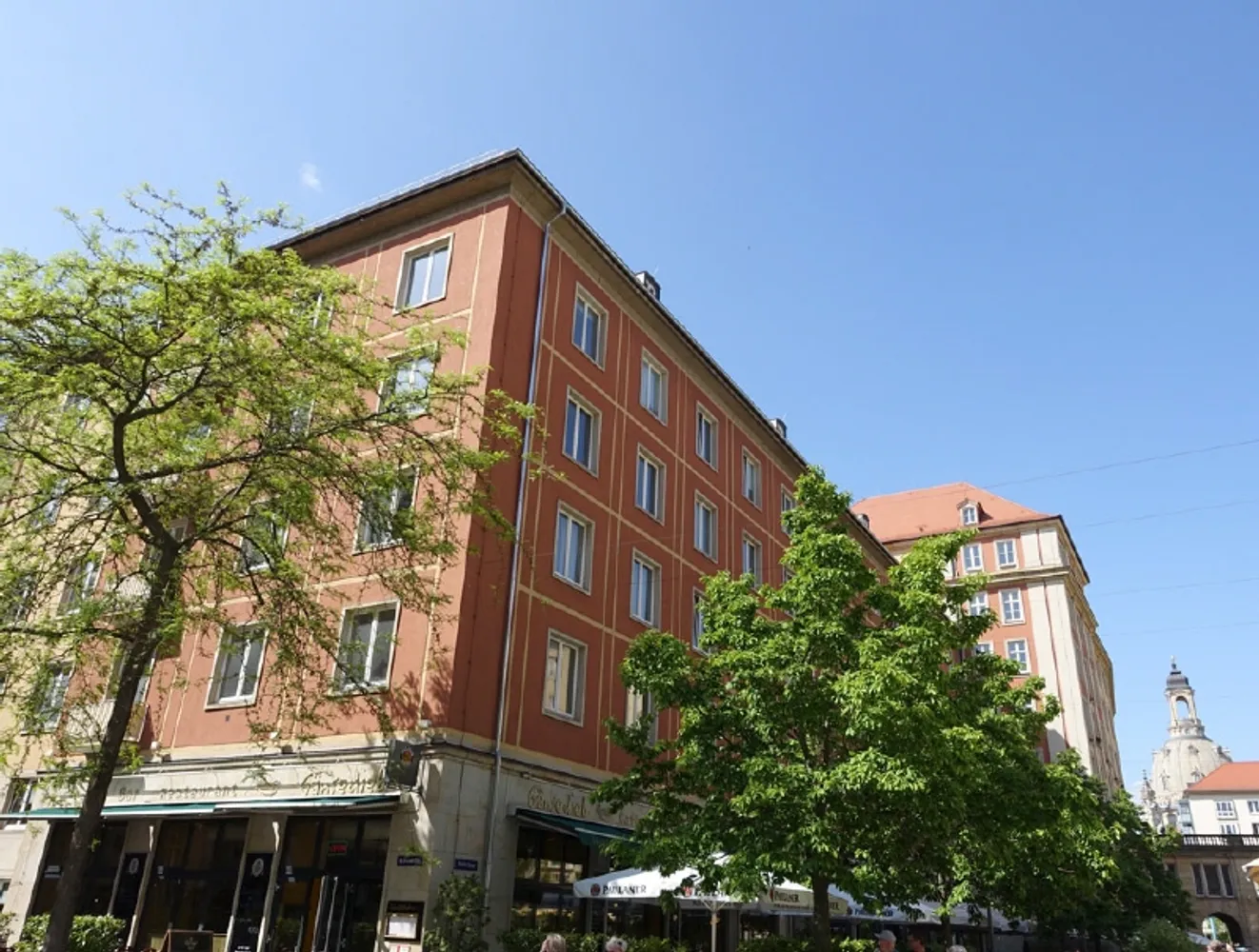 4 Zimmer Wohnung mit 102 m² in Dresden – Bild 1