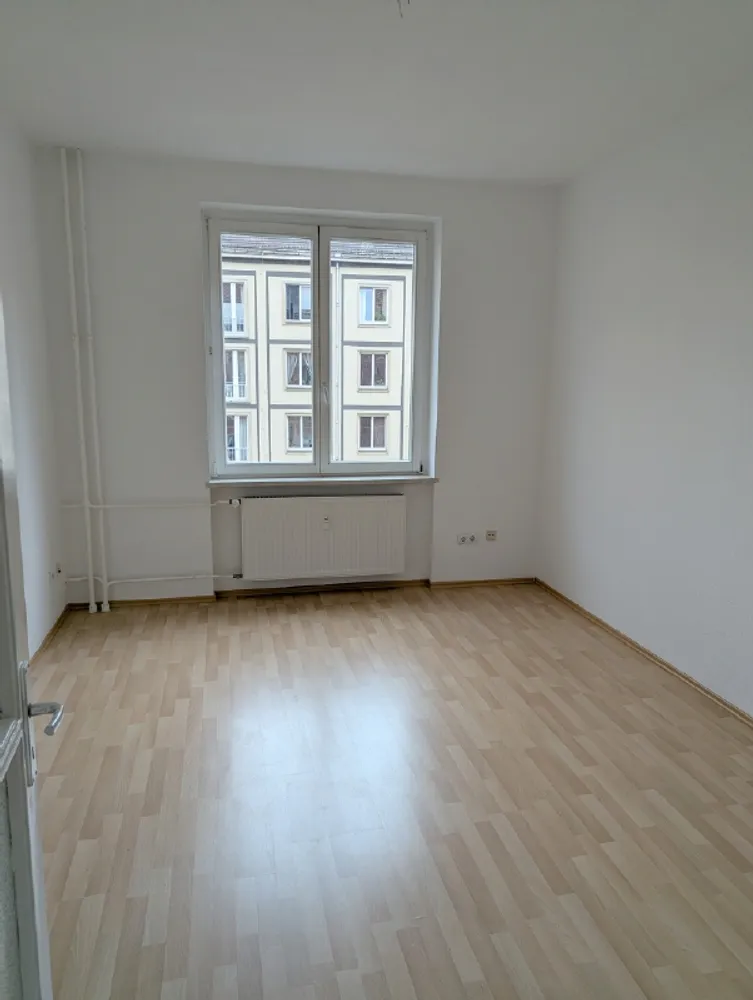 4 Zimmer Wohnung mit 102 m² in Dresden – Bild 6
