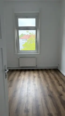 4 Zimmer Wohnung mit 107 m² in Hannover – Bild 4