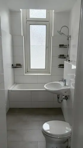 4 Zimmer Wohnung mit 107 m² in Hannover – Bild 8