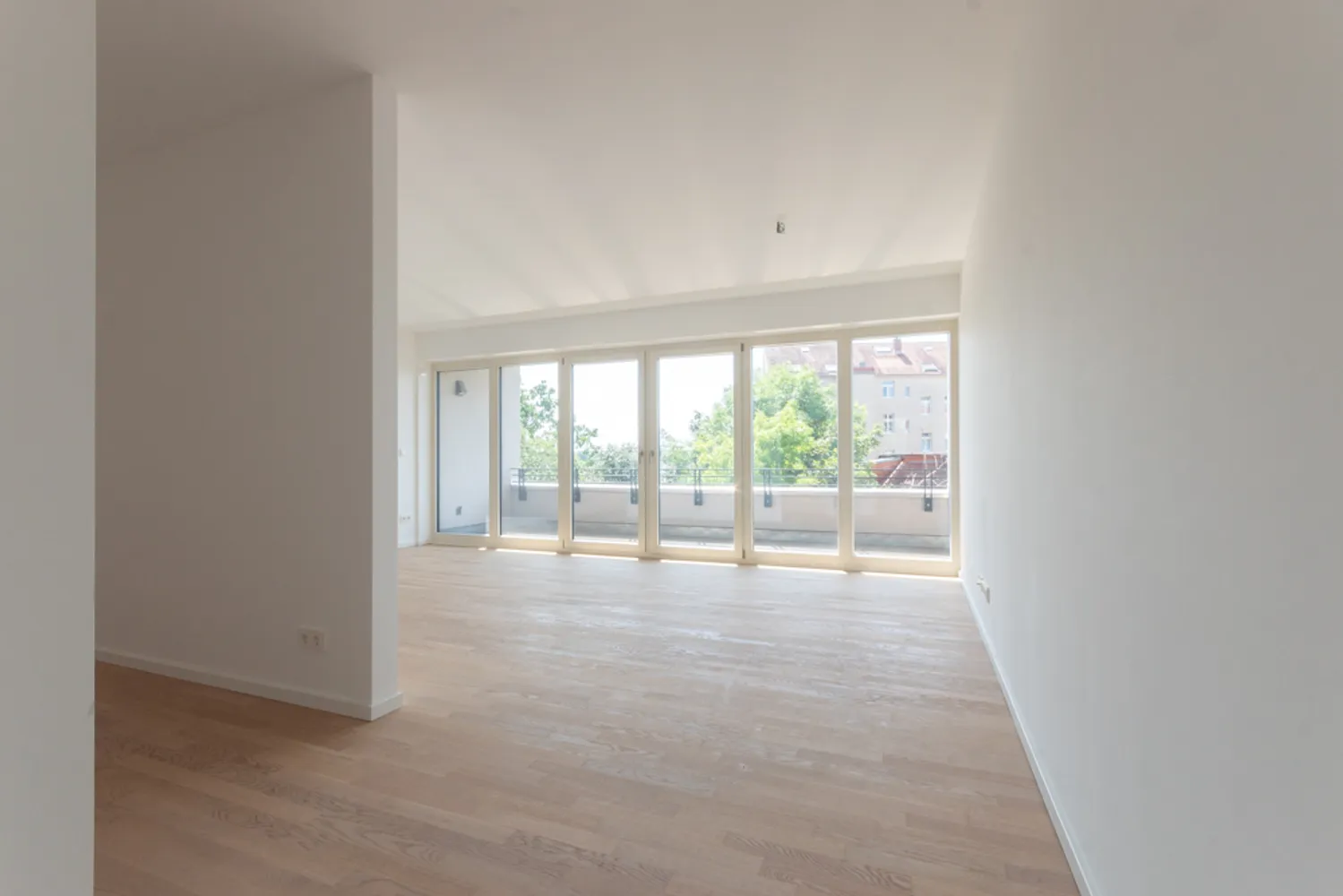 4 Zimmer Wohnung mit 117 m² in Leipzig – Bild 1