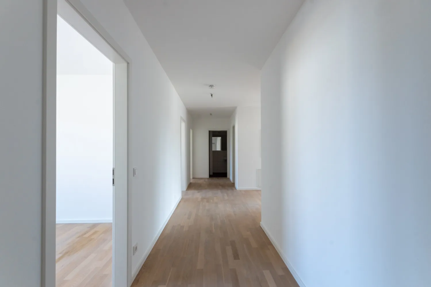 4 Zimmer Wohnung mit 117 m² in Leipzig – Bild 3