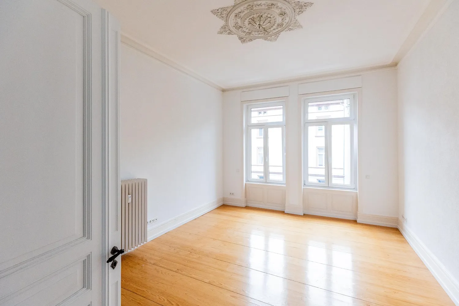 2 Zimmer Wohnung mit 67 m² in Frankfurt am Main – Bild 1