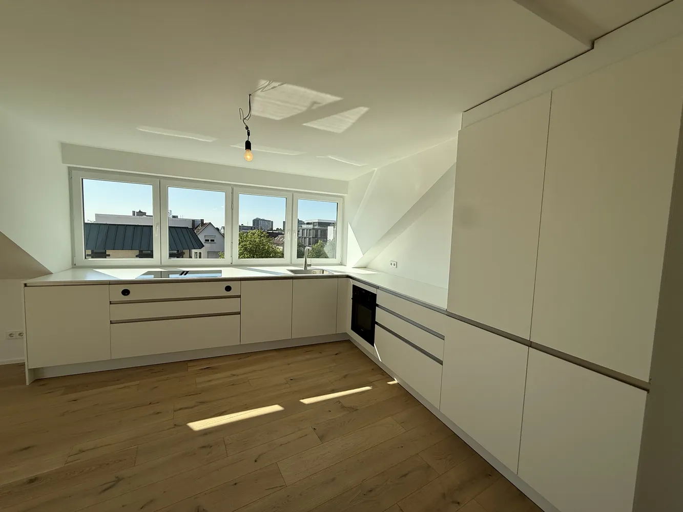 2 Zimmer Wohnung mit 72 m² in Stuttgart – Bild 1