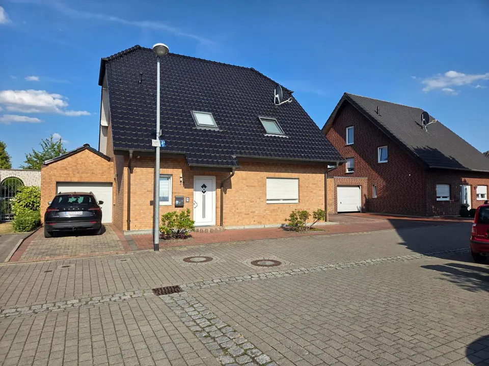 5 Zimmer Haus mit 170 m² in Mönchengladbach – Bild 2