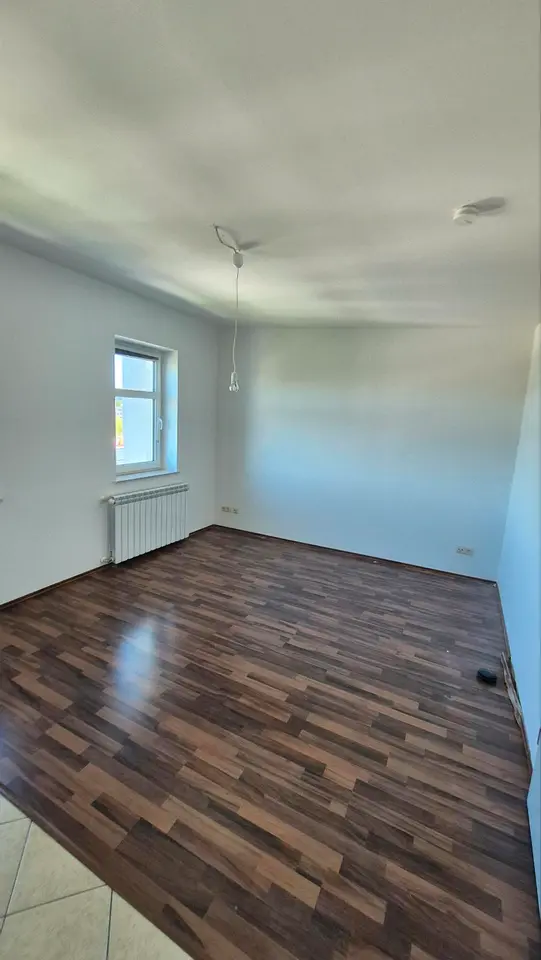 3 Zimmer Wohnung mit 70 m² in Gera – Bild 1