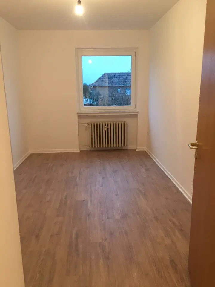 4 Zimmer Wohnung mit 107 m² in Hildesheim – Bild 1