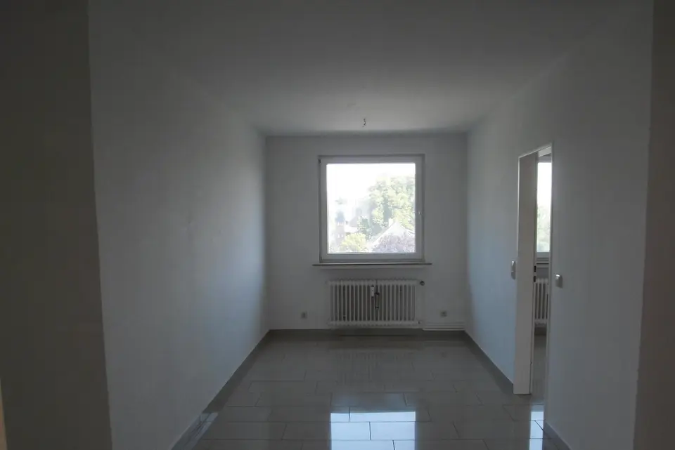 4 Zimmer Wohnung mit 92 m² in Bremerhaven – Bild 3