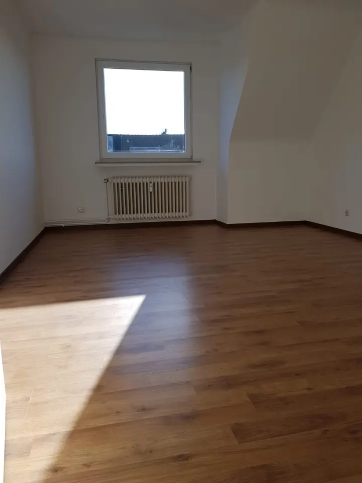 4 Zimmer Wohnung mit 92 m² in Bremerhaven – Bild 9