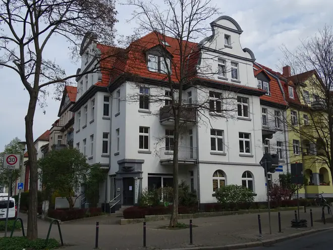 2 Zimmer Wohnung mit 63 m² in Erfurt – Bild 1