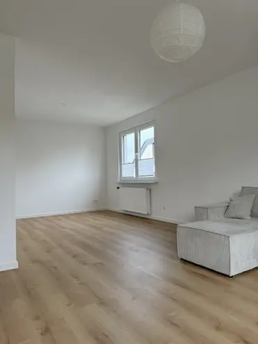 2 Zimmer Wohnung mit 83 m² in Bonn – Bild 4