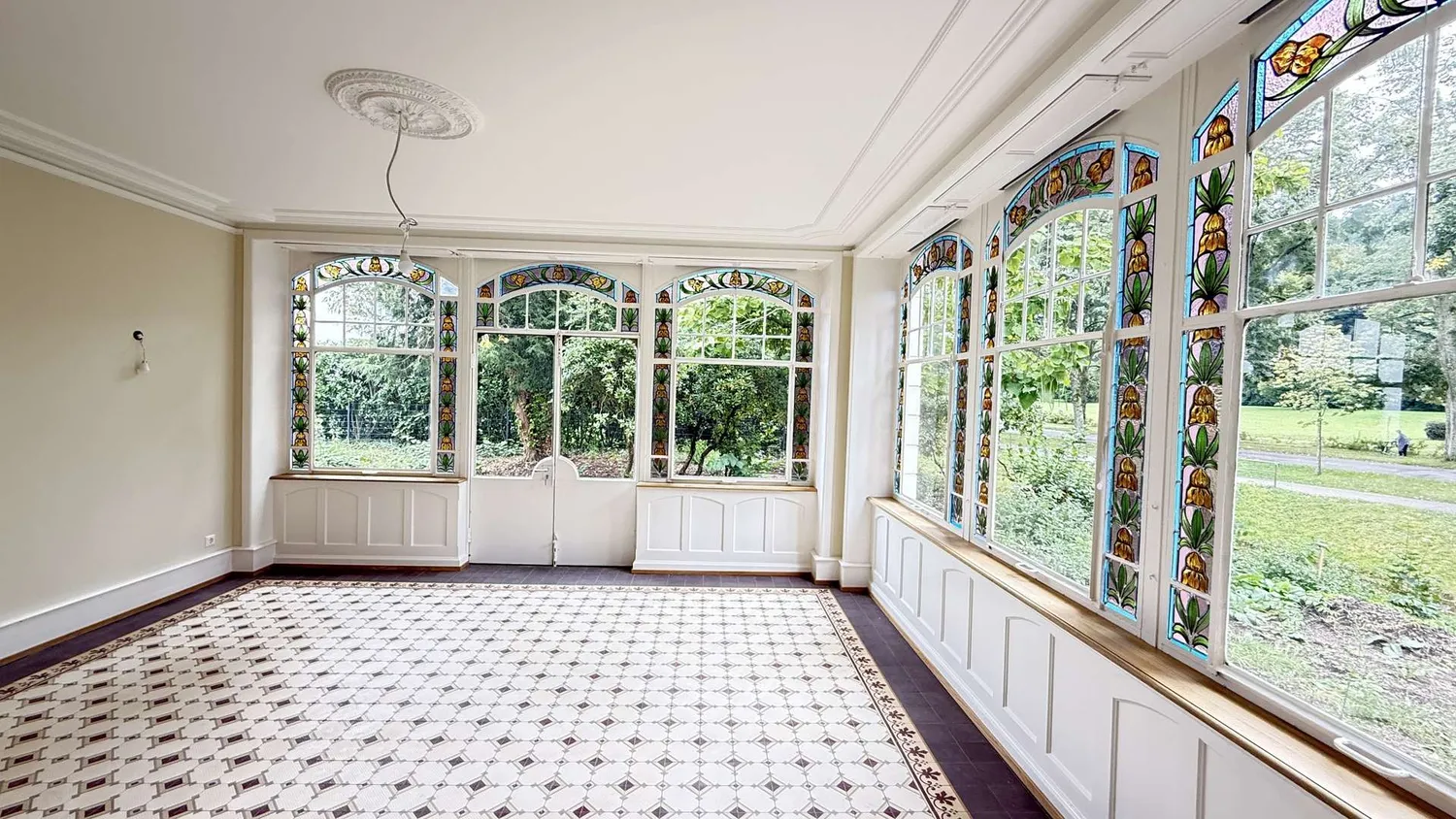 5 Zimmer Wohnung mit 205 m² in Baden-Baden – Bild 3