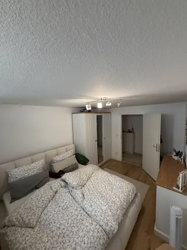 2 Zimmer Wohnung mit 67 m² in Köln – Bild 4