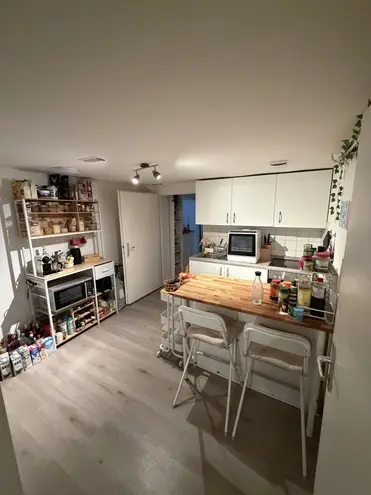 2 Zimmer Wohnung mit 67 m² in Köln – Bild 10