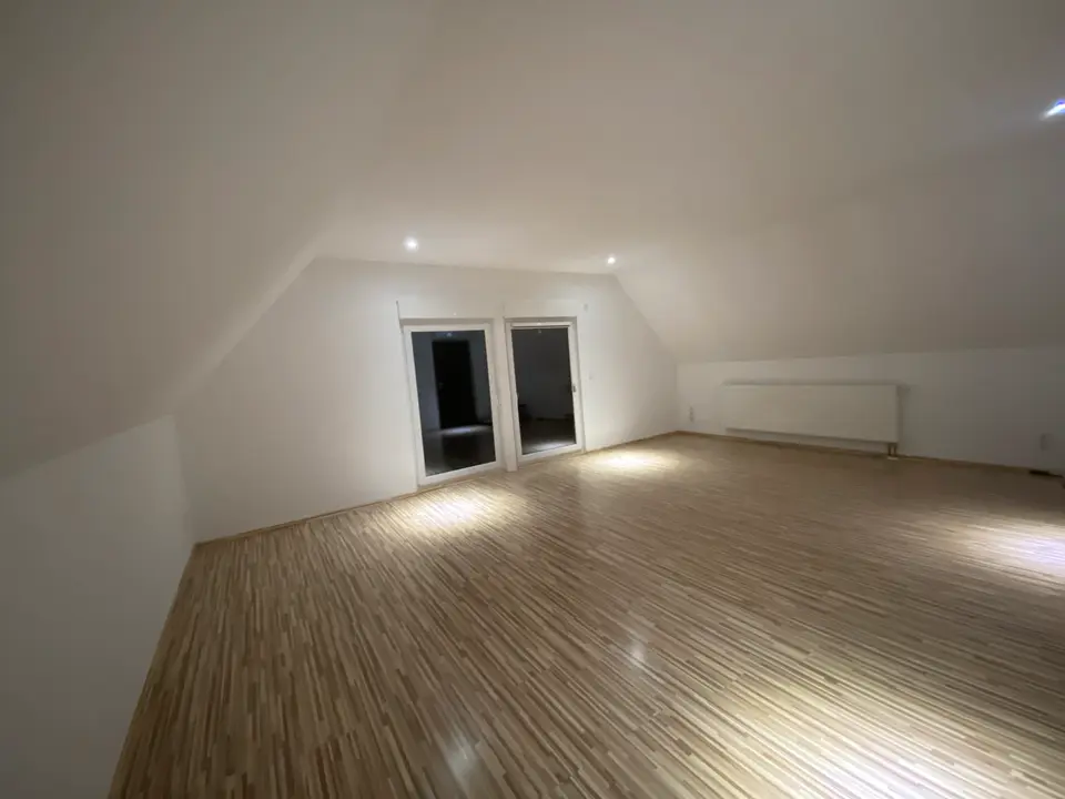 2 Zimmer Wohnung mit 65 m² in Bornheim – Bild 1