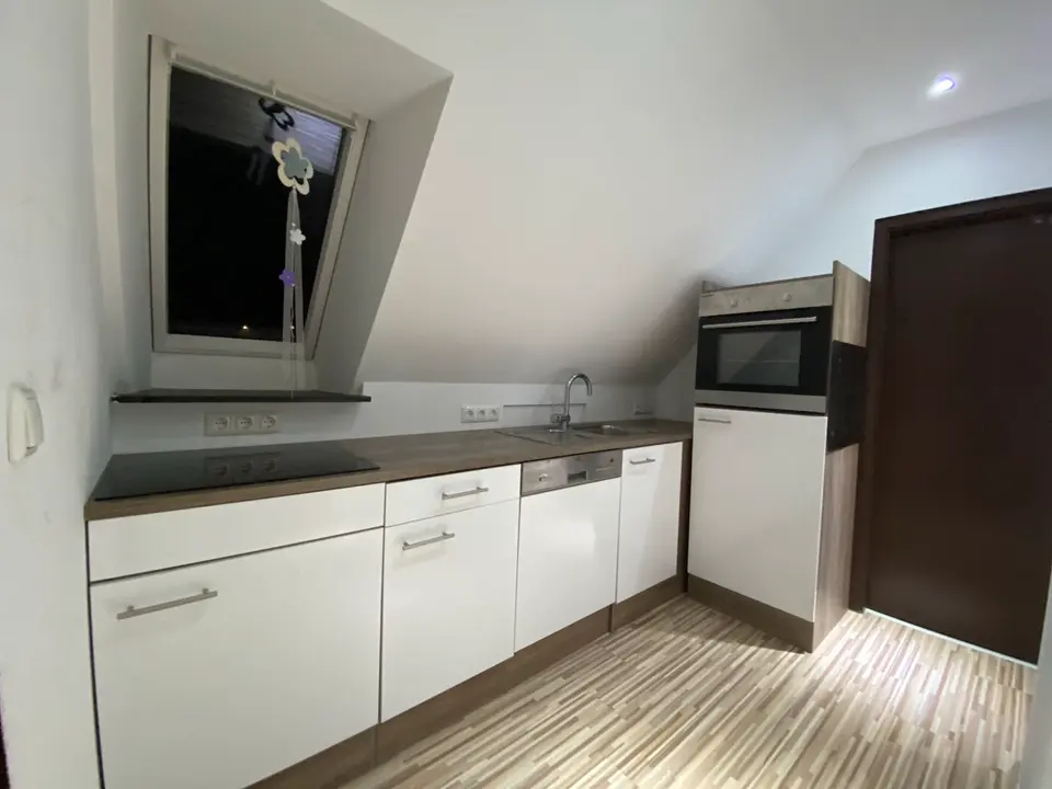 2 Zimmer Wohnung mit 65 m² in Bornheim – Bild 8