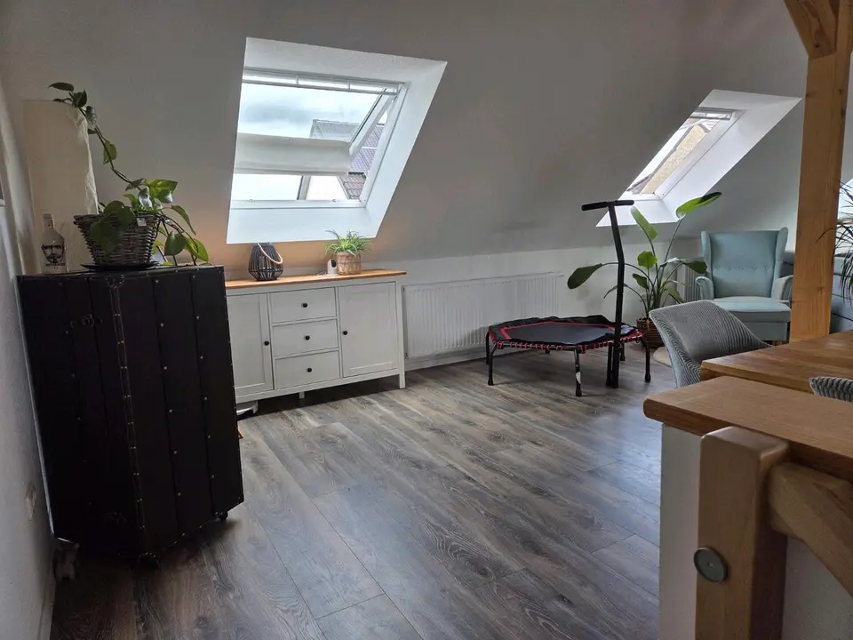 4 Zimmer Wohnung mit 135 m² in Elsdorf – Bild 2
