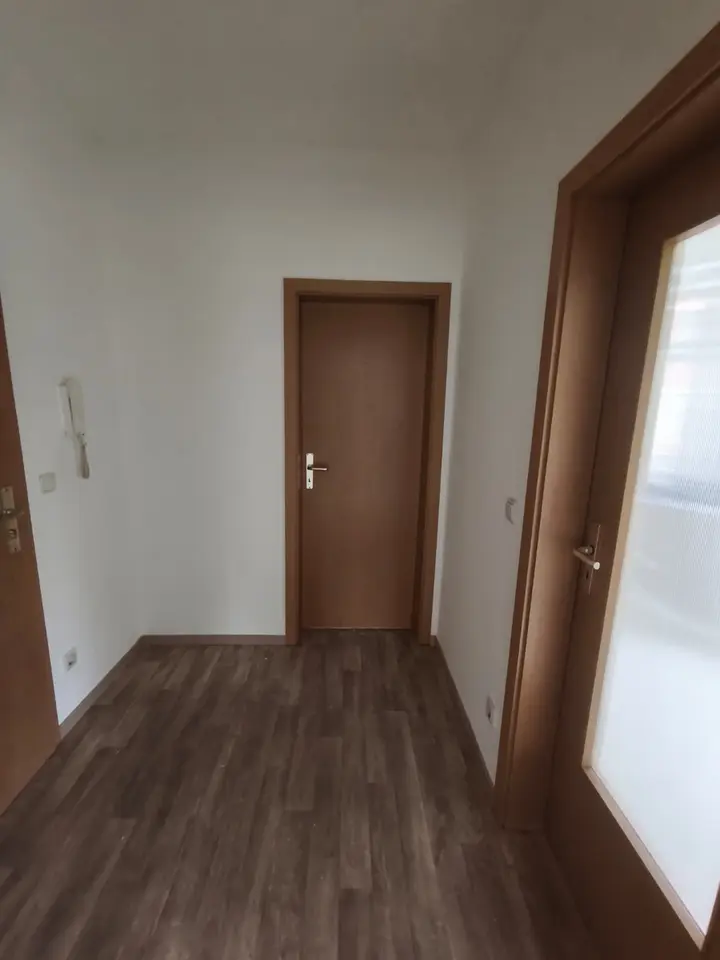 2 Zimmer Wohnung mit 60 m² in Zwickau – Bild 3
