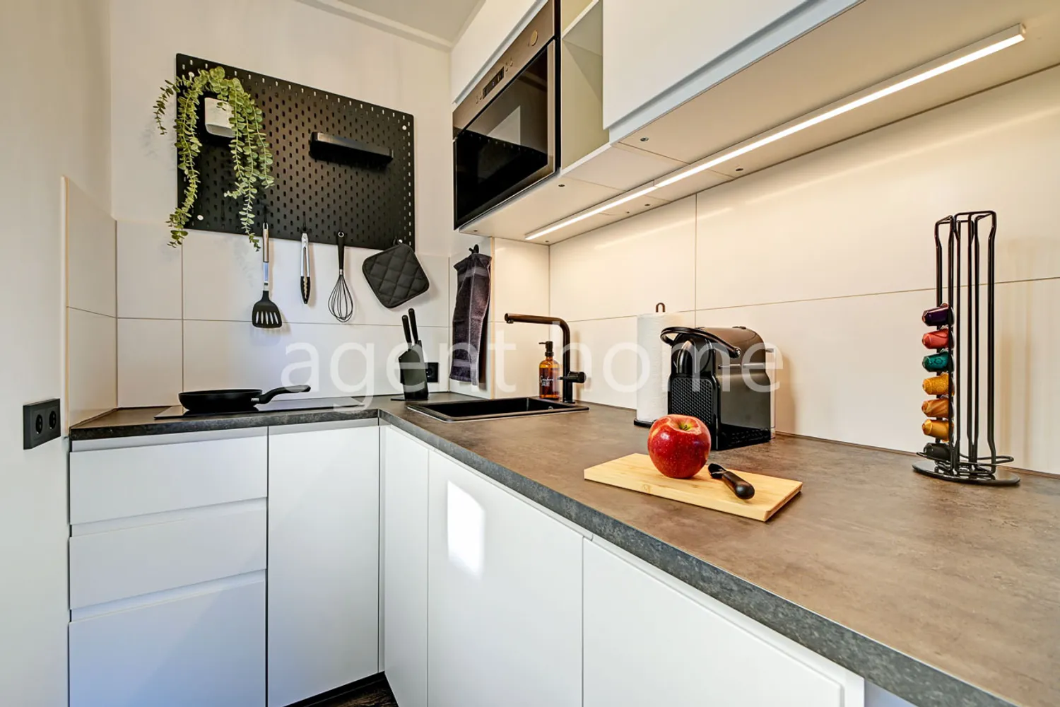 1 Zimmer Wohnung mit 30 m² in Stuttgart – Bild 12