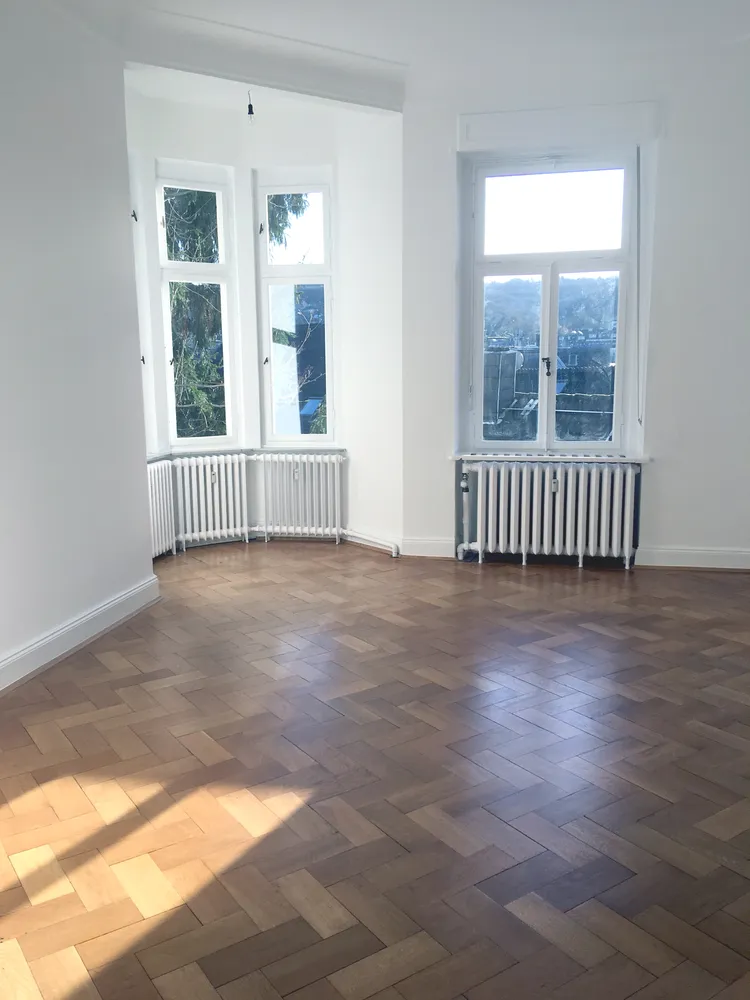 6 Zimmer Wohnung mit 141 m² in Wuppertal – Bild 1