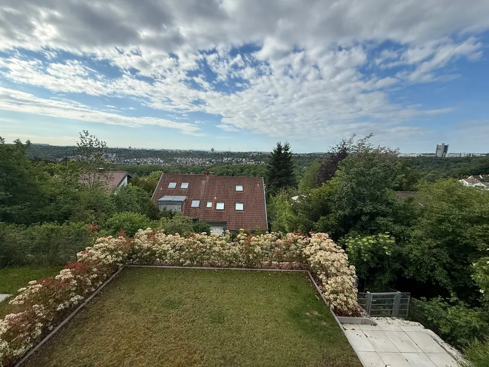 4 Zimmer Wohnung mit 120 m² in Stuttgart – Bild 4