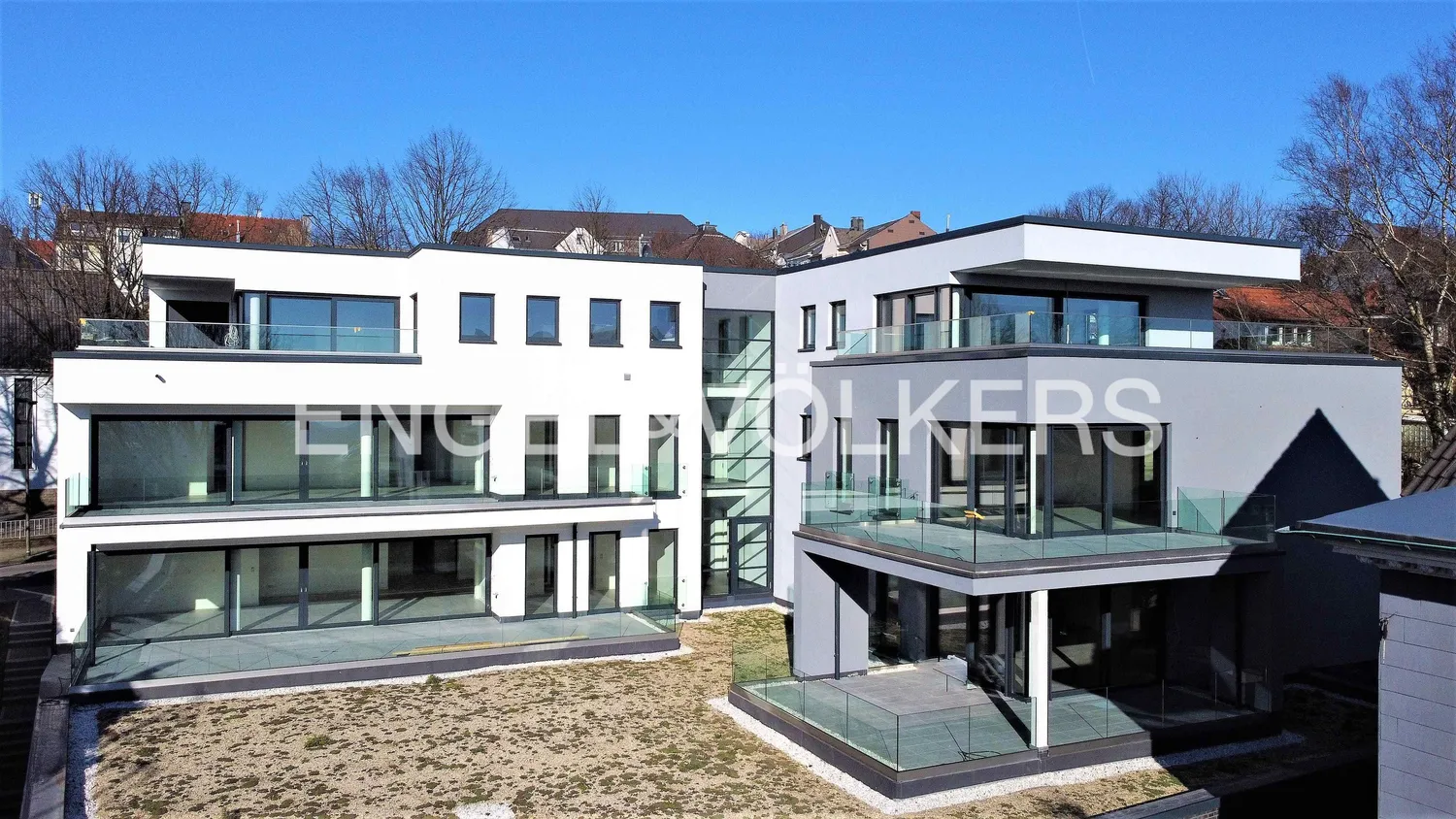 4 Zimmer Wohnung mit 152 m² in Remscheid – Bild 1