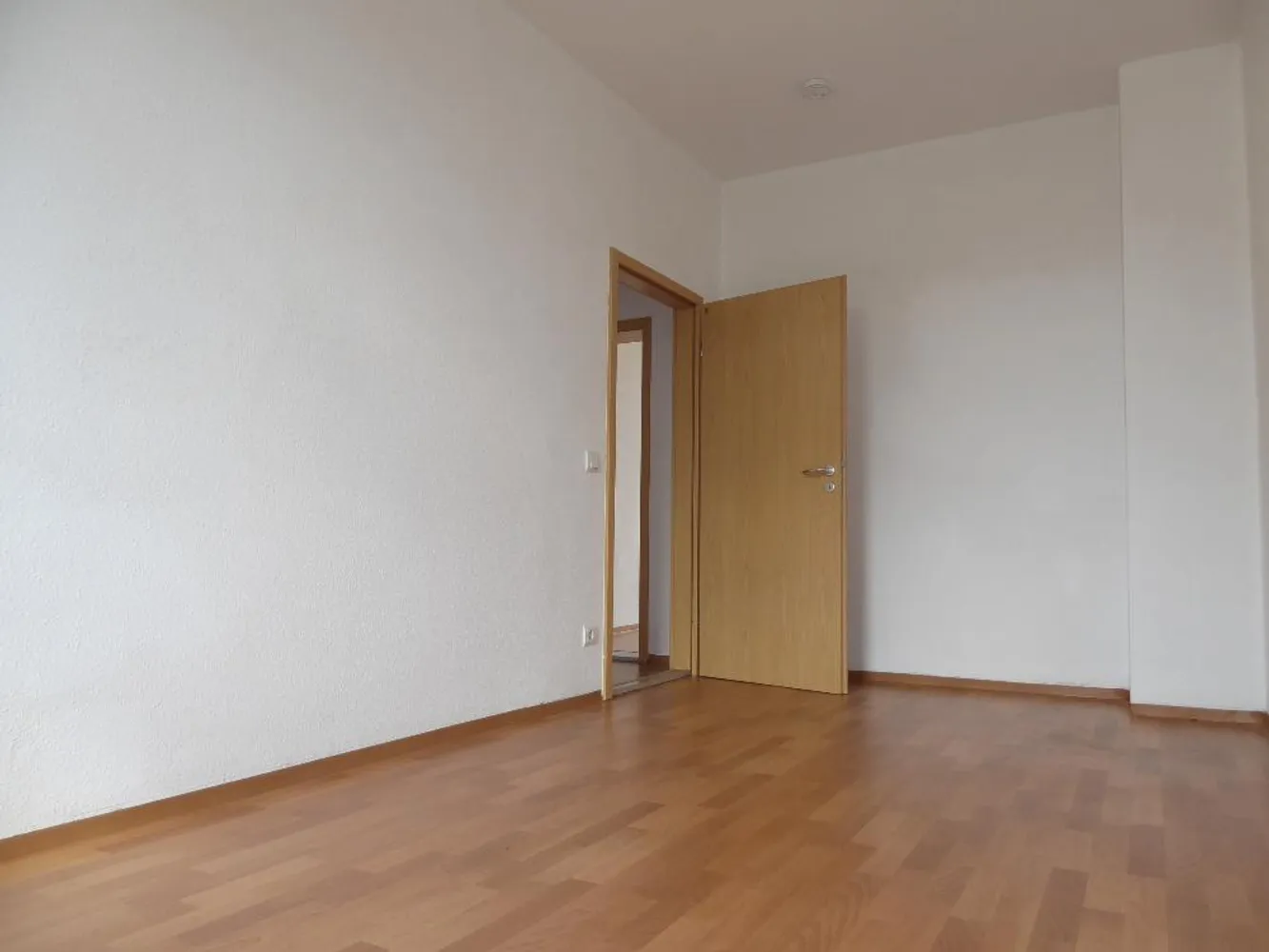 3 Zimmer Wohnung mit 63 m² in Plauen – Bild 9