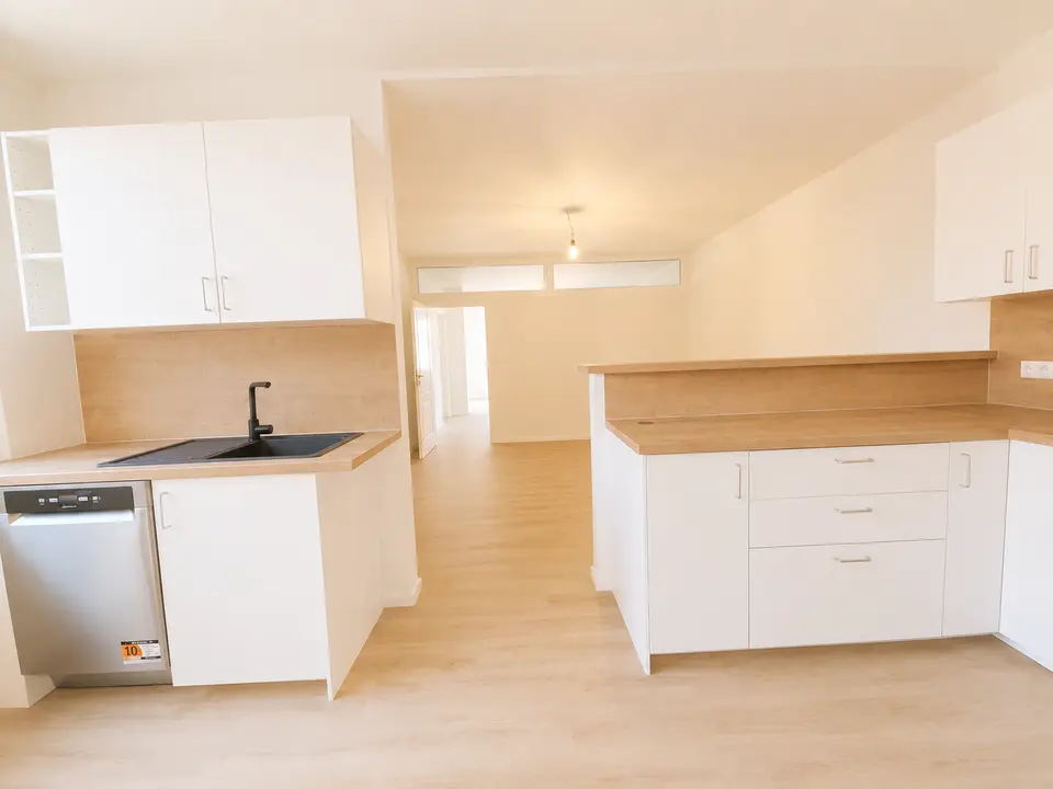 2 Zimmer Wohnung mit 98 m² in Kiel – Bild 5