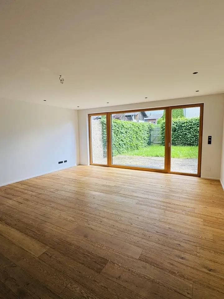4 Zimmer Haus mit 150 m² in Rosenheim – Bild 2