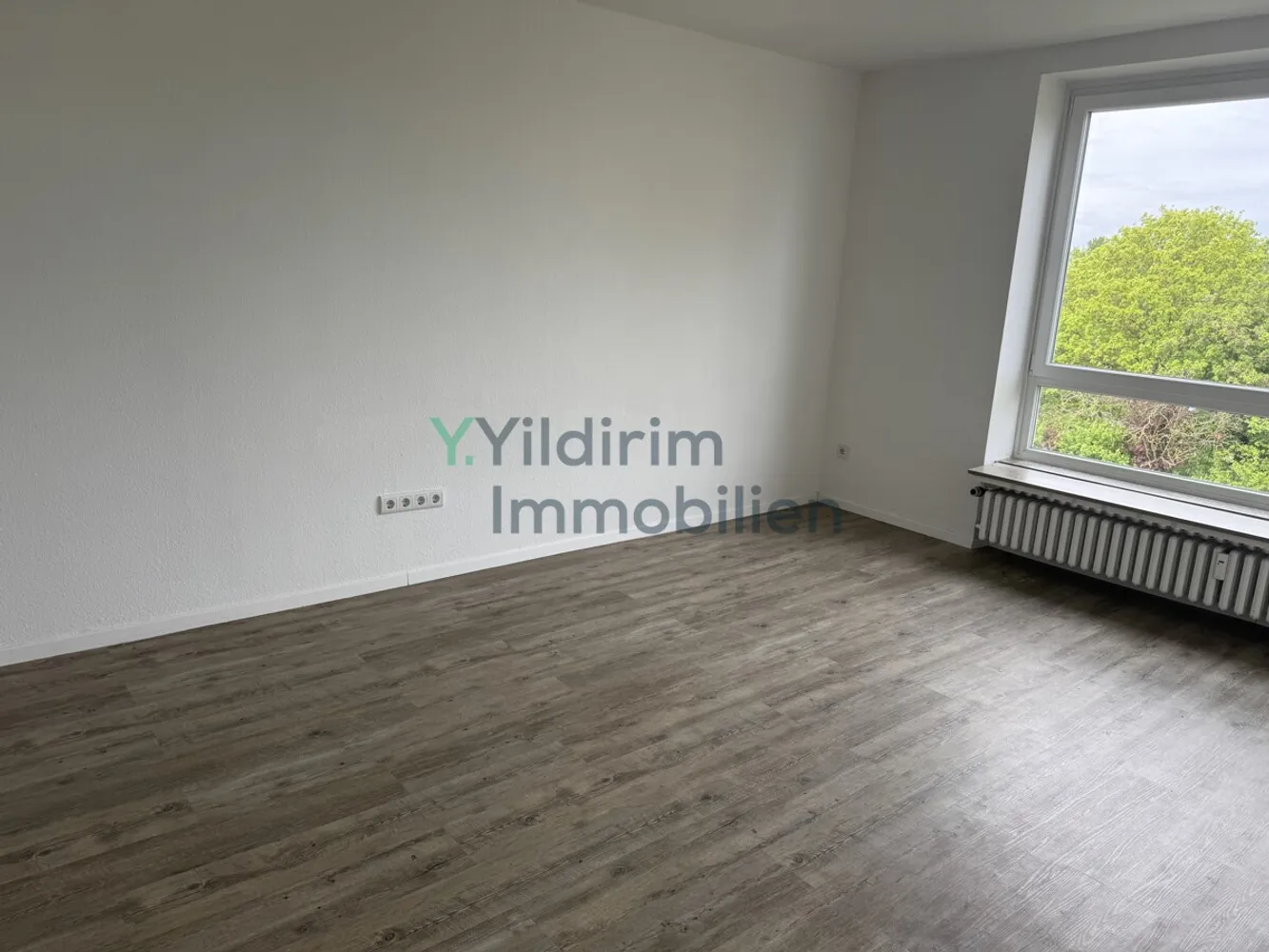 4 Zimmer Wohnung mit 97 m² in Cuxhaven – Bild 1