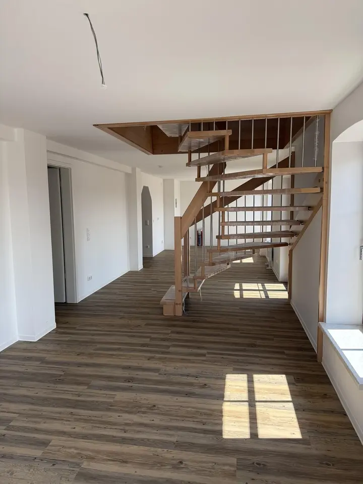 4 Zimmer Wohnung mit 147 m² in Schwerin – Bild 8