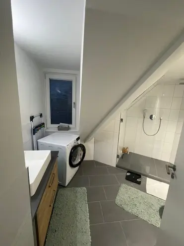 2 Zimmer Wohnung mit 60 m² in Köln – Bild 5